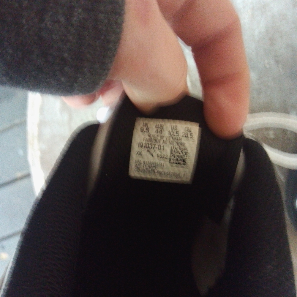 MENS PUMA SNEAKERS